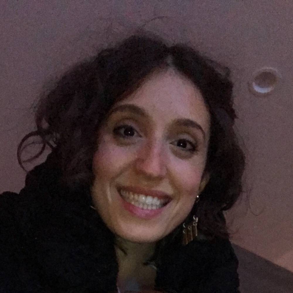 Meet your Posher, Dalila